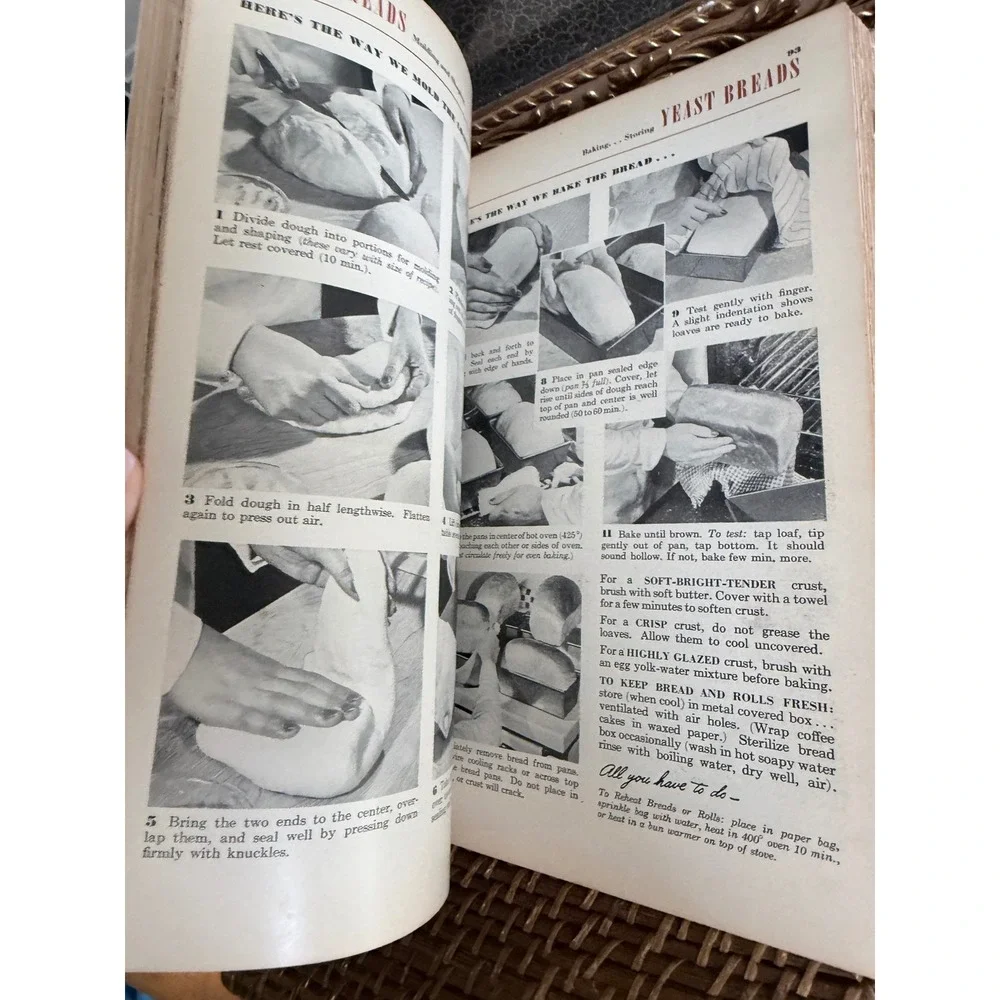 Vintage 1950 Betty Crocker's Picture Cook Book First Edition Second Printing